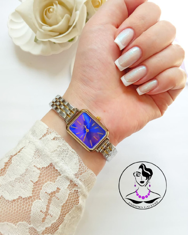 ساعت زنانه آبی