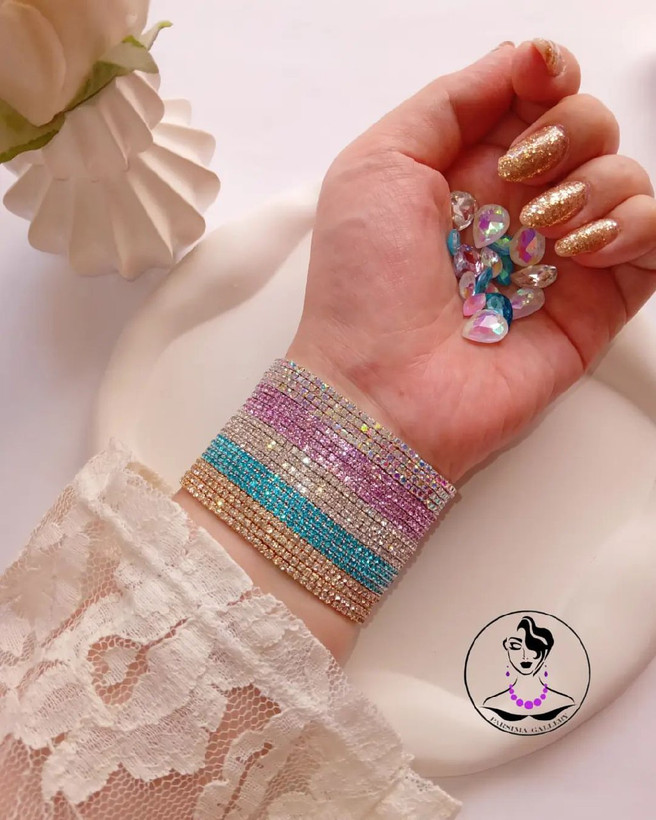 دستبند نگینی کشی