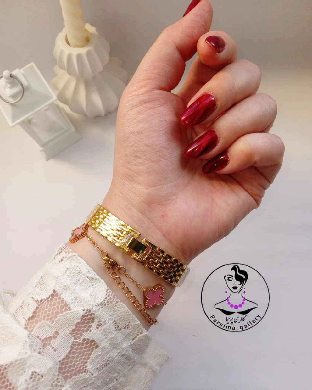 ساعت زنانه طلایی ظریف