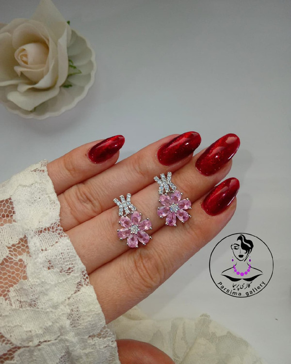 گوشواره ادا گل صورتی