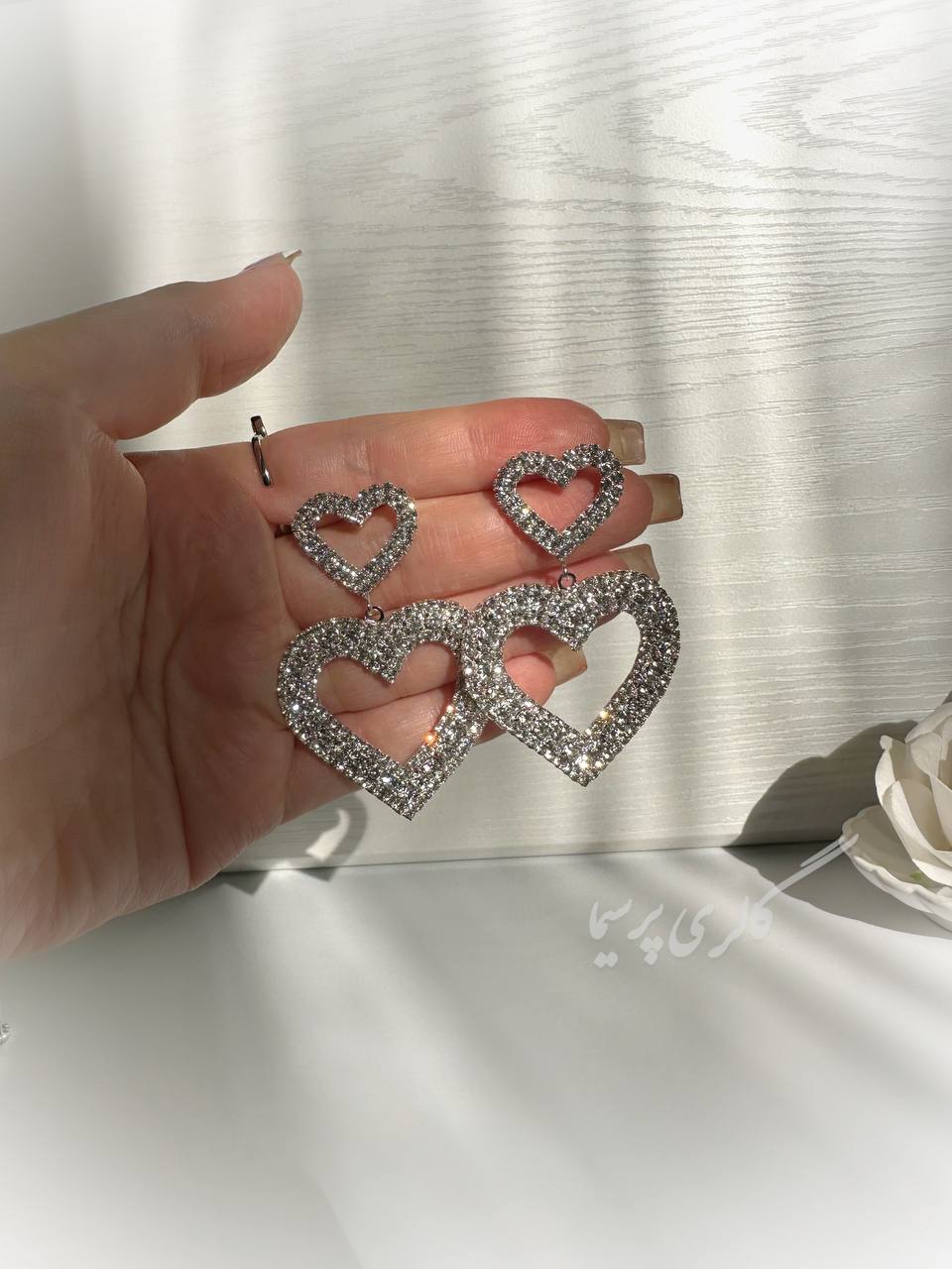 گوشواره مجلسی قلبی نگیندار