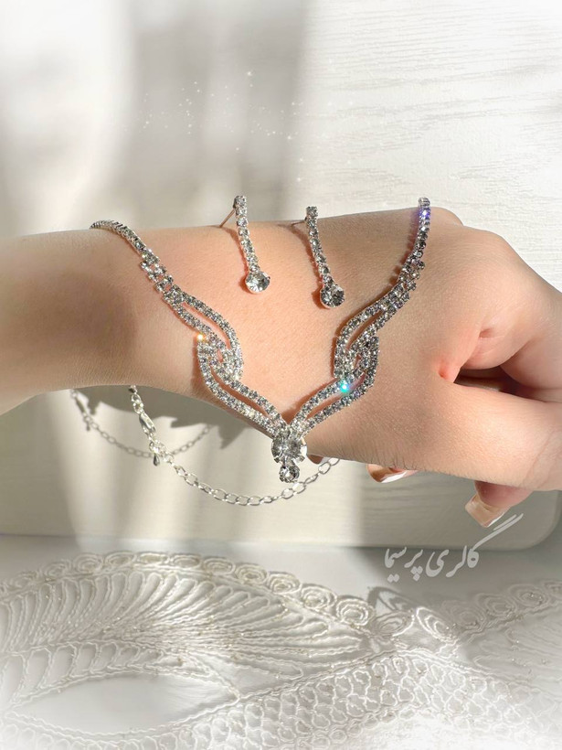 نیمست جواهری