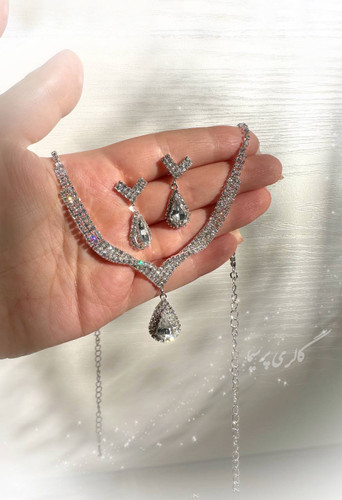 نیمست جواهری