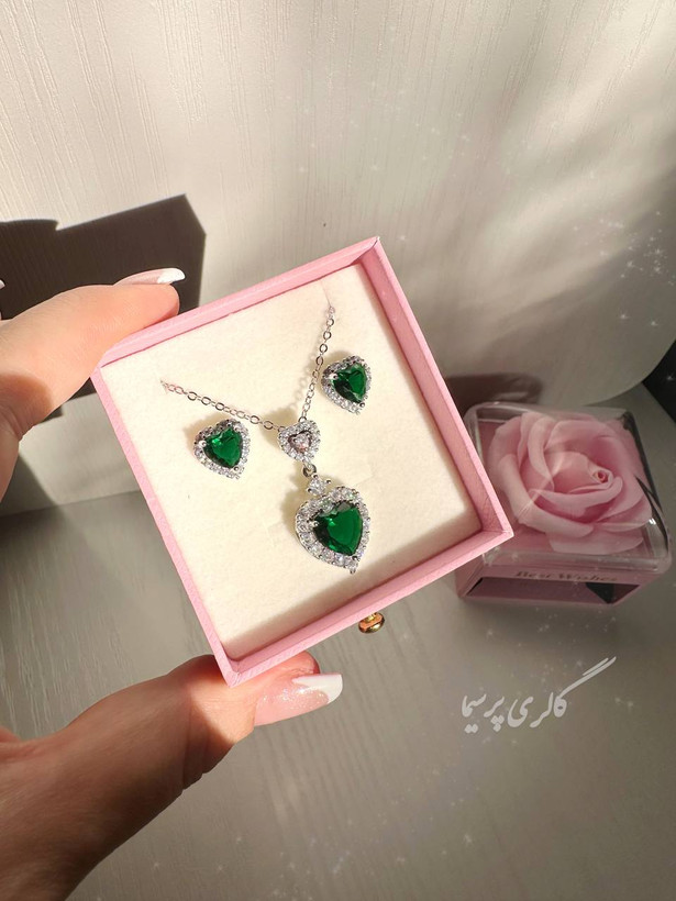 نیمست قلبی سبز