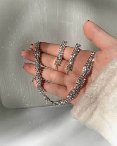 نیمست جواهری مارپیچ