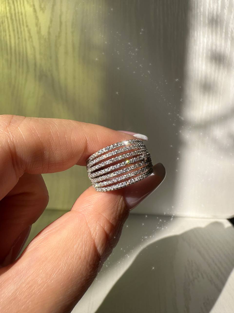 انگشتر نگینی پهن