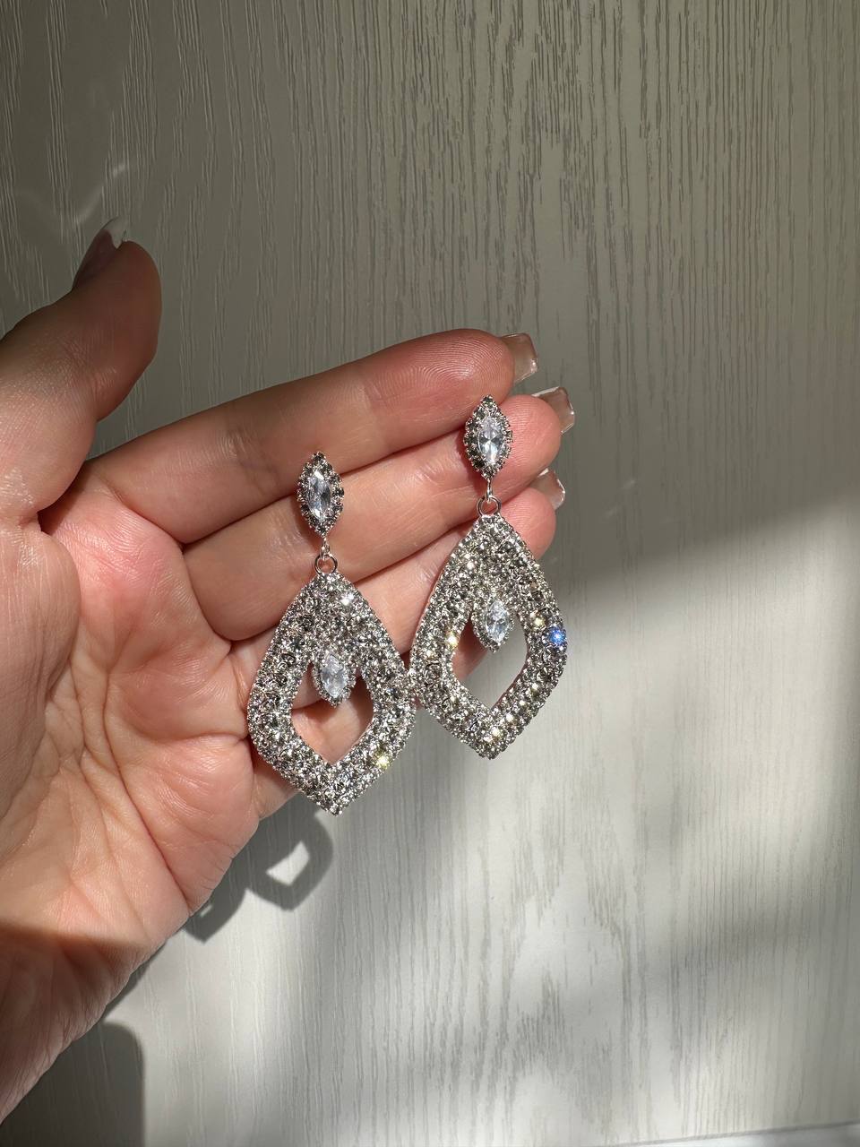 گوشواره جواهری نگیندار