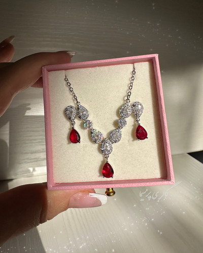 نیمست جواهری زرشکی