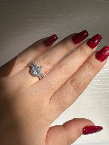 حلقه و پشت حلقه اشکی