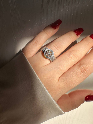 انگشتر زنانه نگیندار