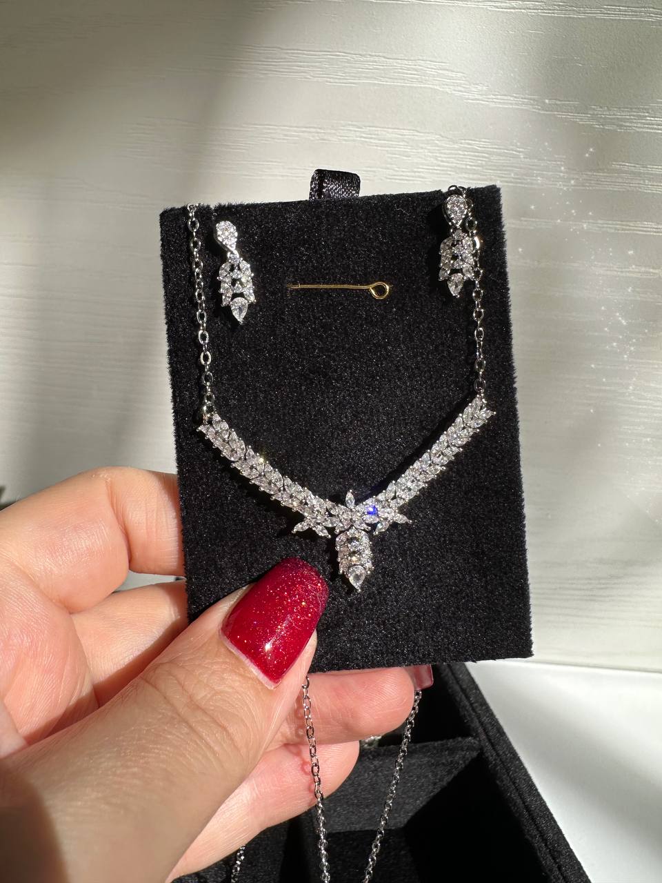 نیمست جواهری گندمی